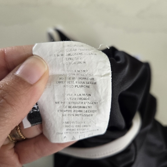 MIRACLESUIT Line Up One-Piece Swimsuit Sculpting High-Neck Black White Piping - Picture 7 of 11